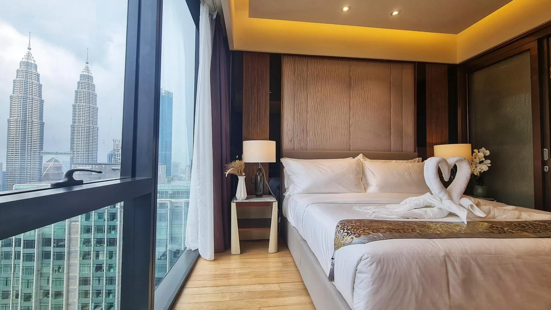 Apartment Imperial Luxury Suites Klcc By Moonway Kuala Lumpur